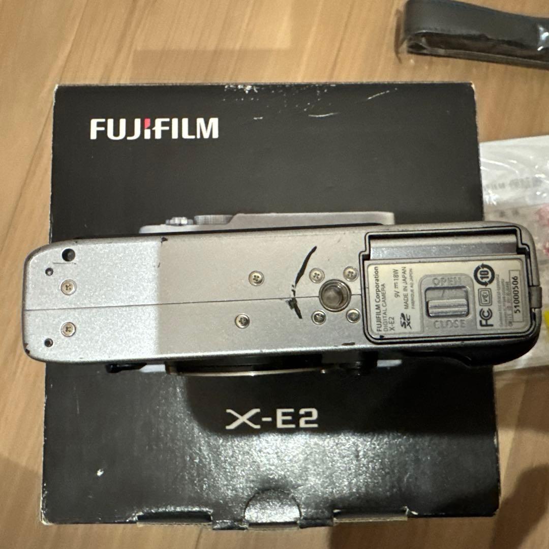 FUJIFILM X-E2 ミラーレス一眼 本体