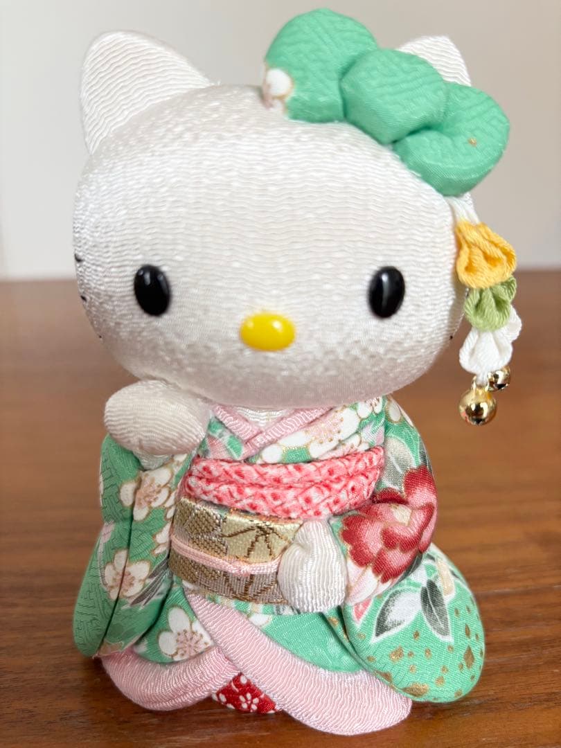 【新品】招き猫　キティー　キティーちゃん　舞妓　コラボ人形　柿沼東光