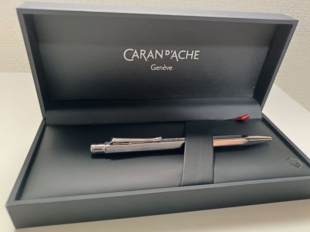 coco【新品未使用】カランダッシュ エクリドール シェブロンBP