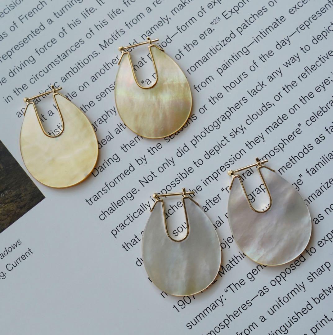 未使用 Thalatta マザーオブパールピアス