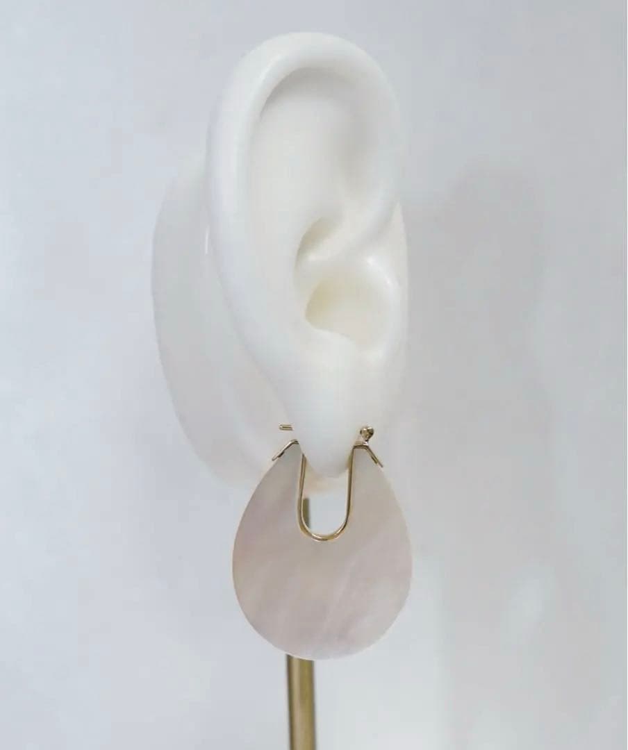 未使用 Thalatta マザーオブパールピアス