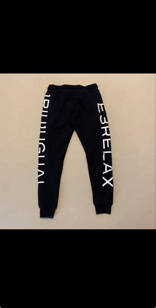 1piu1uguale3 セットアップ スウェット パーカー　黒