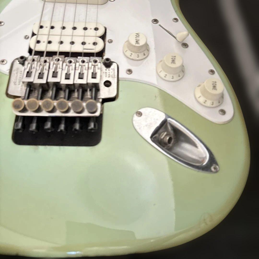 Fender JAPANストラトキャスター ＳＴＲ？フジゲン製ハードケース付き