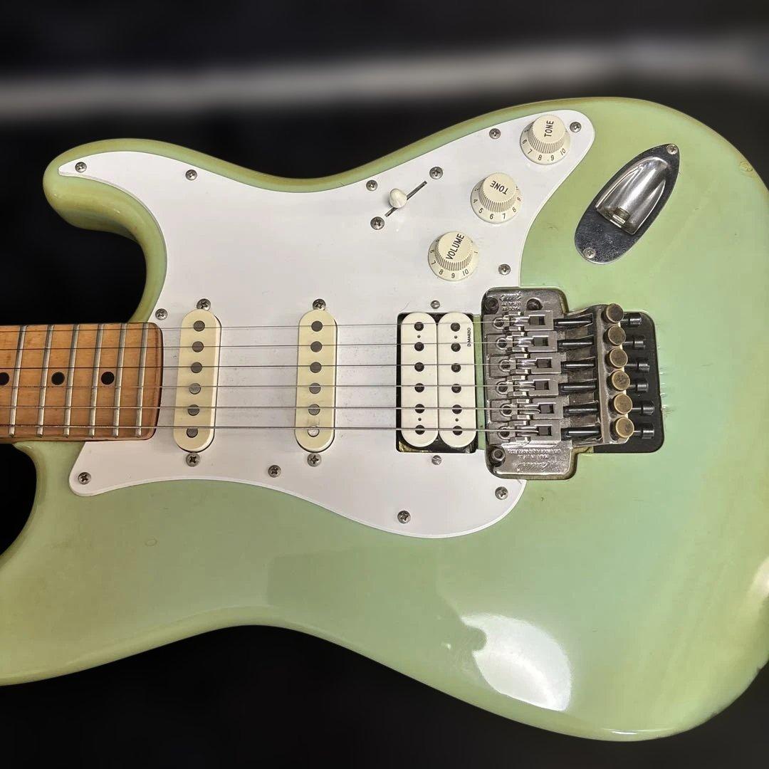 Fender JAPANストラトキャスター ＳＴＲ？フジゲン製ハードケース付き