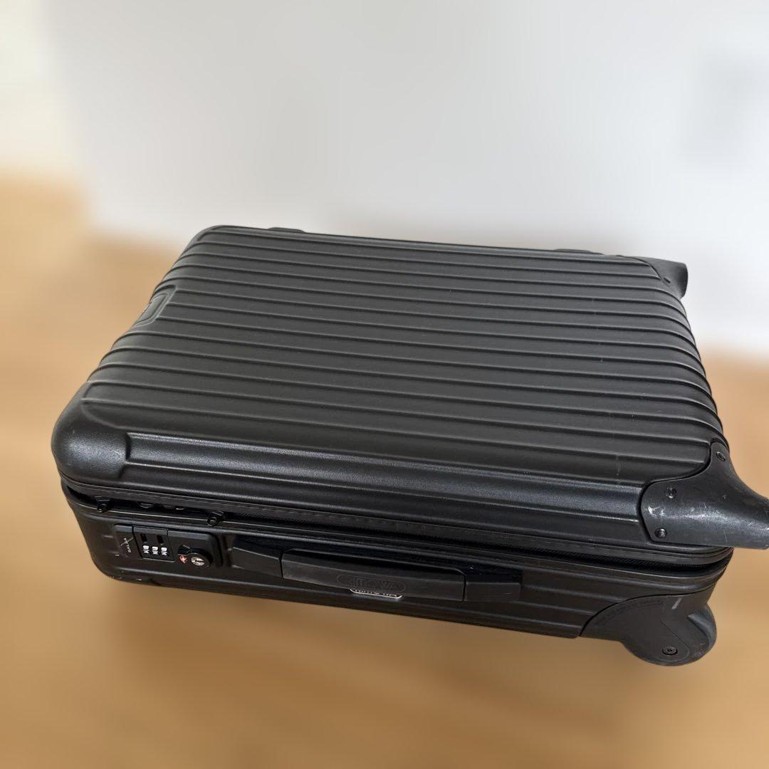 RIMOWA サルサ 33L 機内持ち込み可　2輪　マットブラック