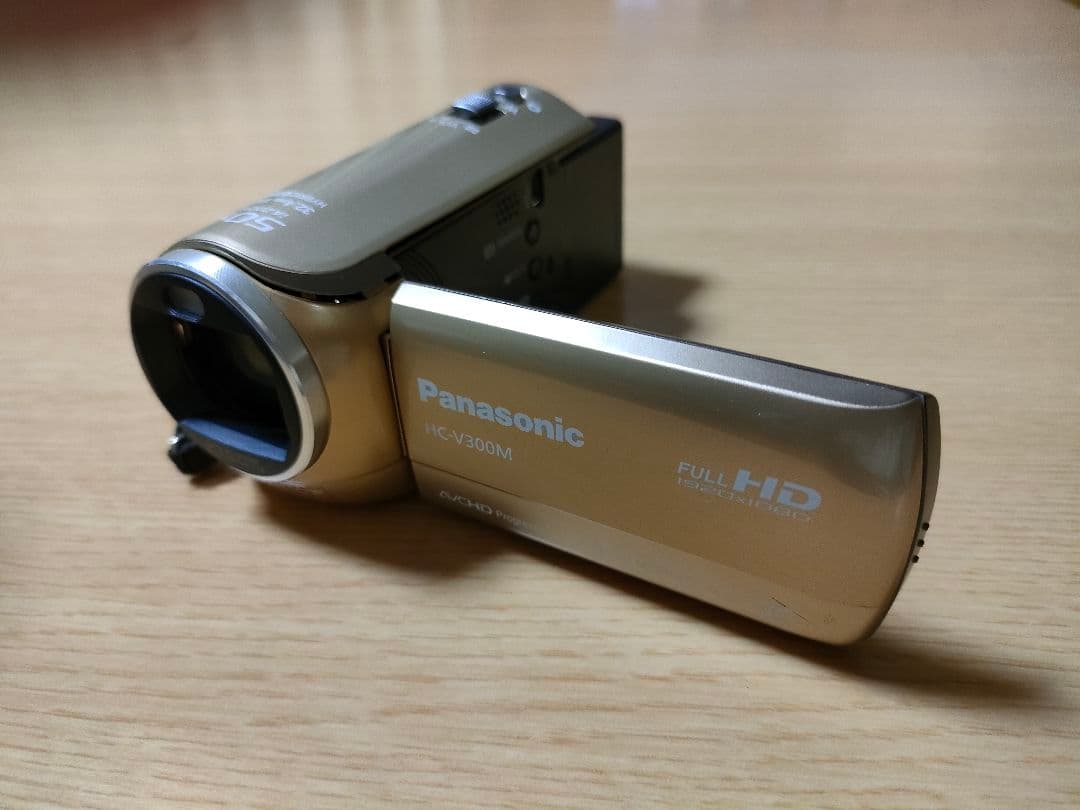 Panasonic HC-V300M ビデオカメラ 本体 ゴールド