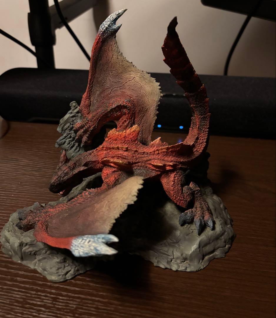 モンスターハンター クリエイターズモデル ティガレックス希少種