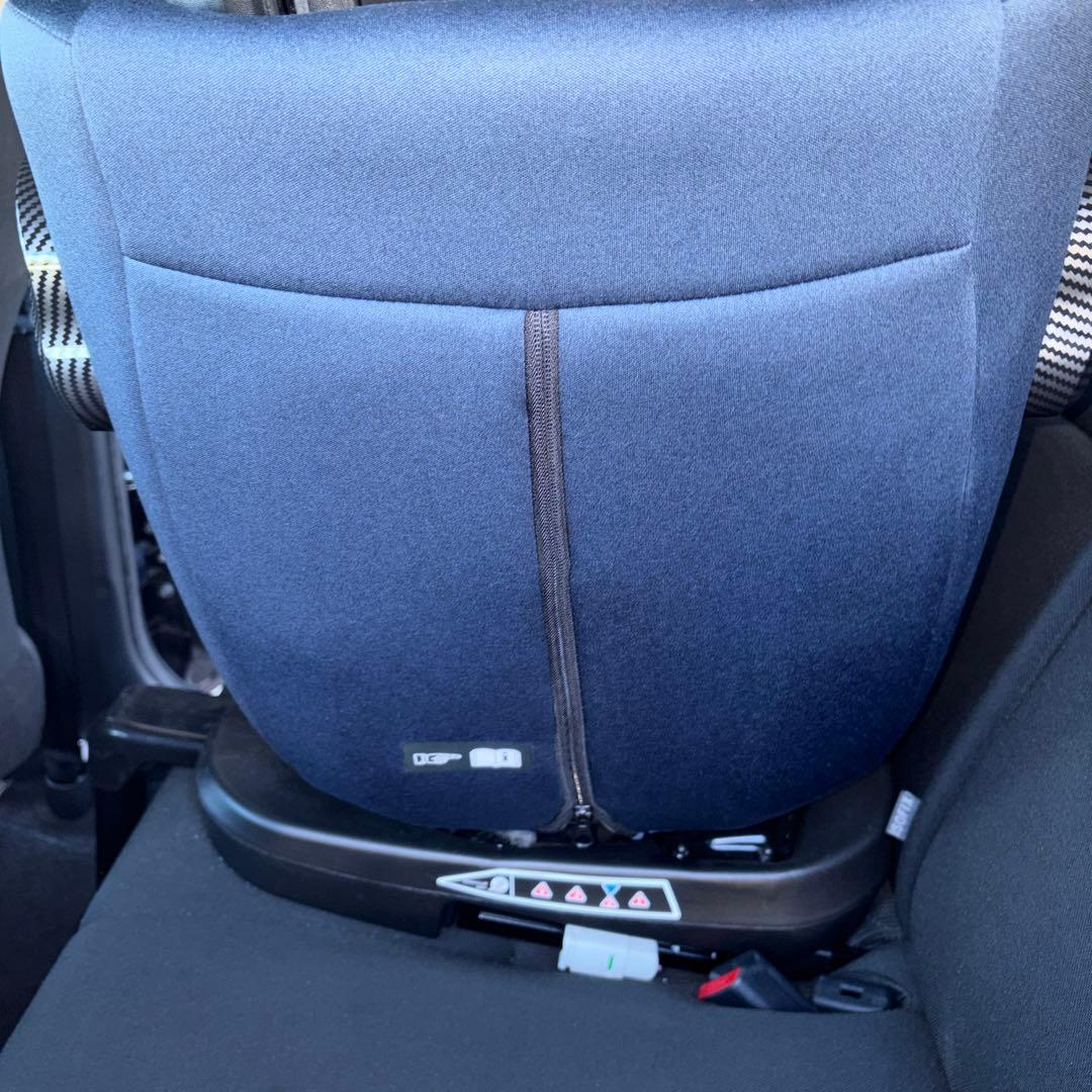 【美品】定期的に値下げ！Nebio 車用チャイルドシート ネイビー