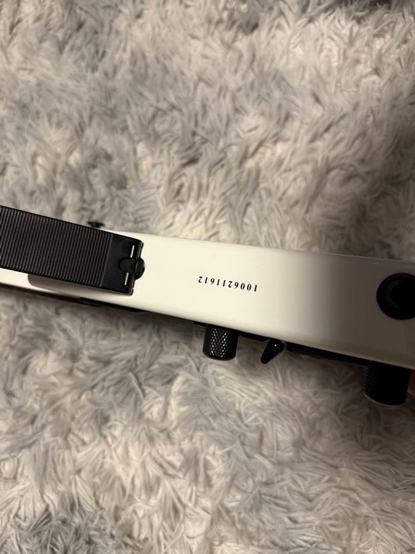 スタインバーグSpirit Stealth エレキギター ホワイト