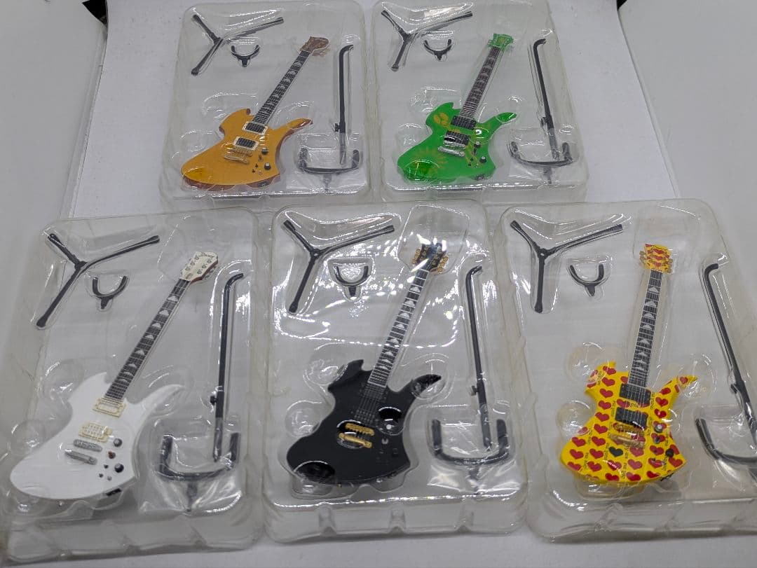 hide　ギターコレクション　イエローハート