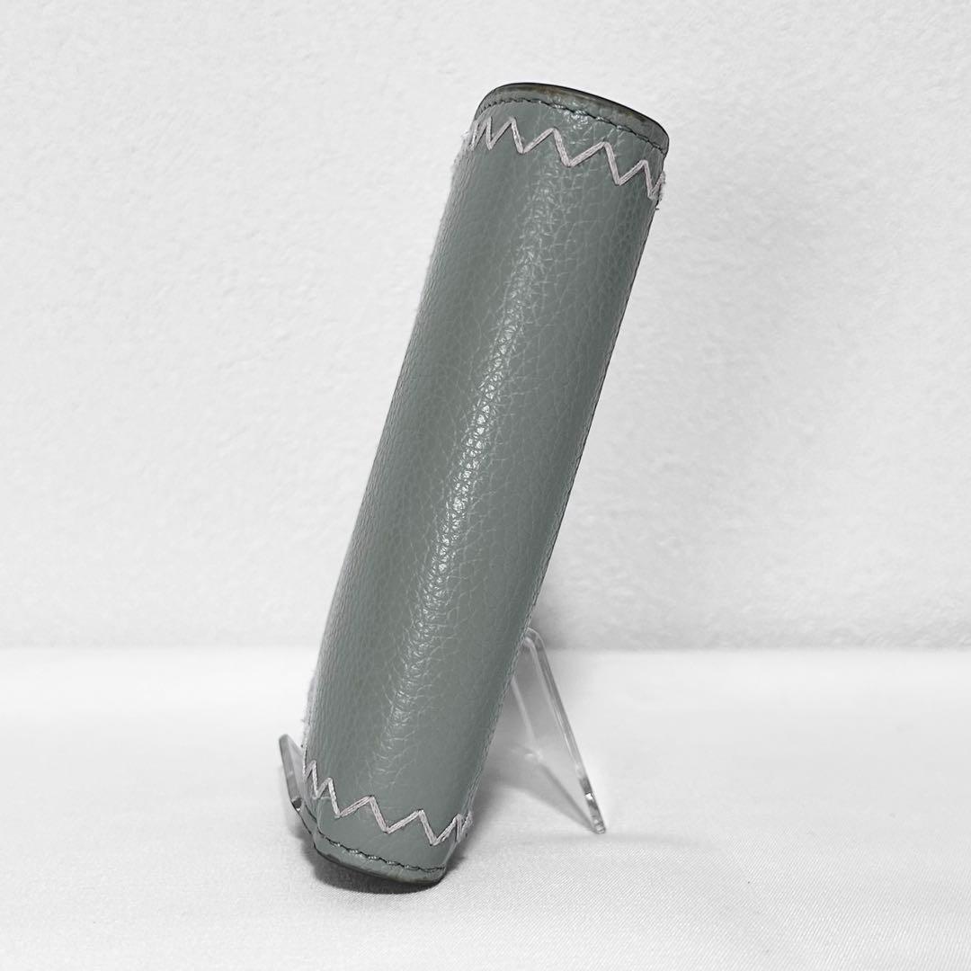 美品 MARNI マルニ 2つ折り財布 レザー ロゴ刺繍