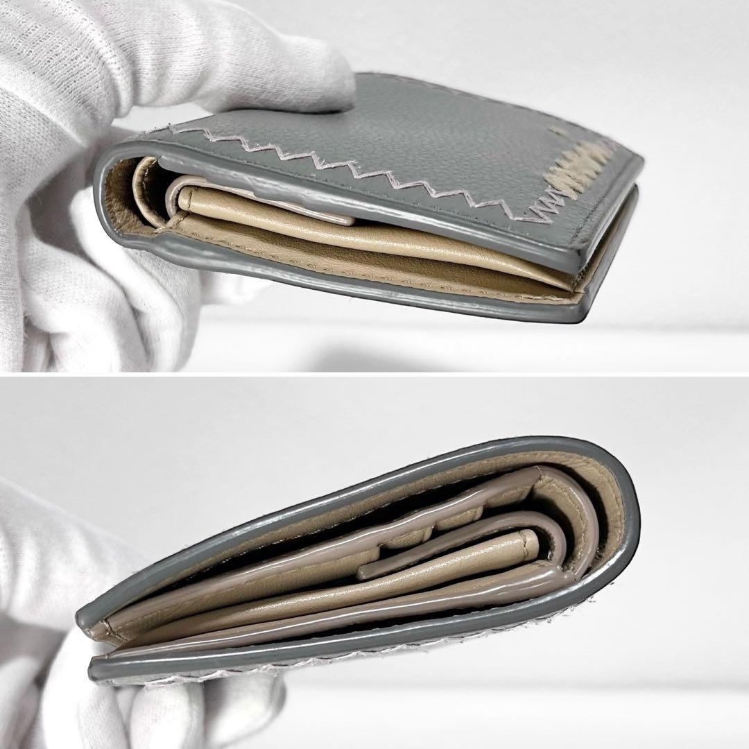 美品 MARNI マルニ 2つ折り財布 レザー ロゴ刺繍