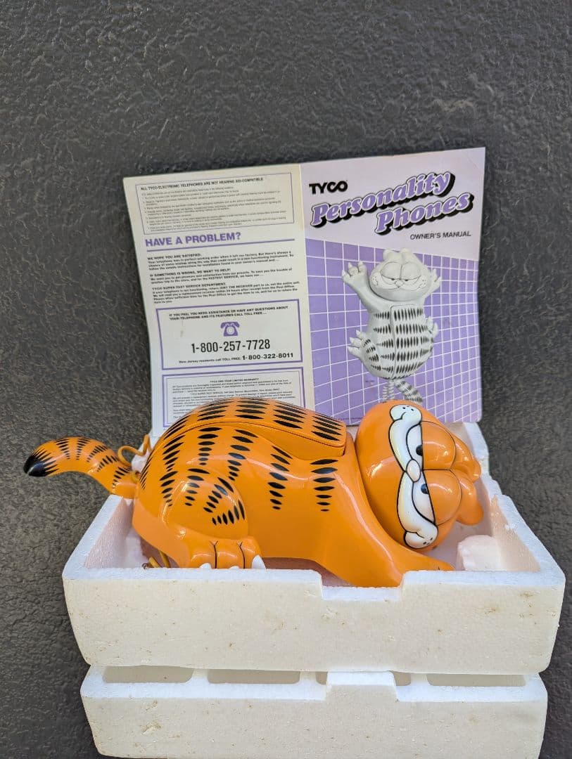 【ガーフィルド、超レア壁掛け電話機(ジャンク品)】1981 米国買付け 中古美品