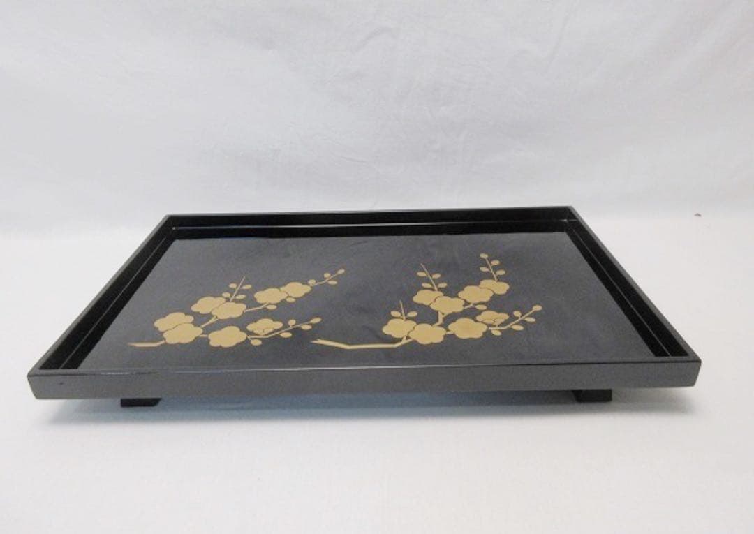 ほぼ未使用 懐石道具 木製黒塗 金彩松 竹 梅蒔絵 屠蘇器 四ツ揃 共箱