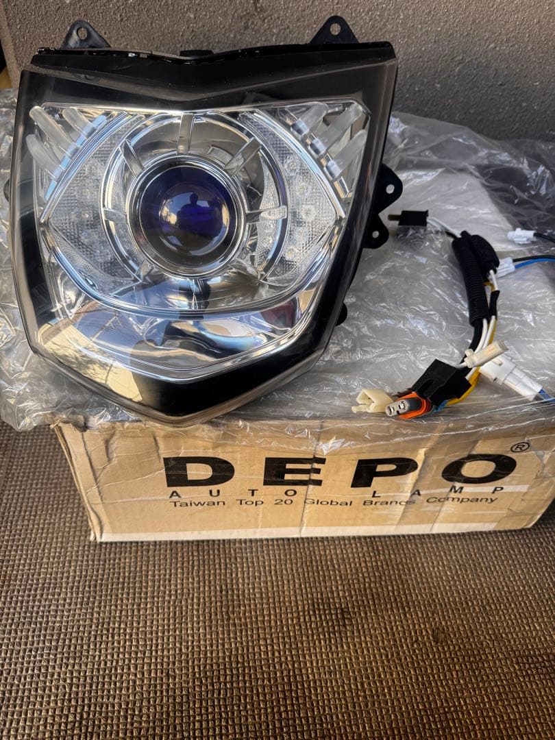 シグナス　3型 DEPO LED ヘッドライト 未使用