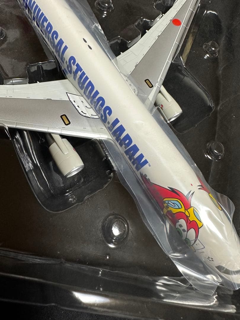 【新品未使用】　【レア】模型　ANA ボーイング767-300 USJ特別塗装