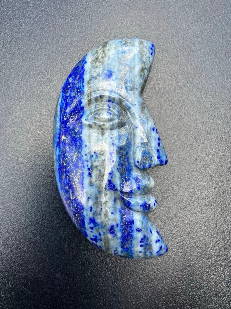 ラピスラズリ　三日月　モチーフ