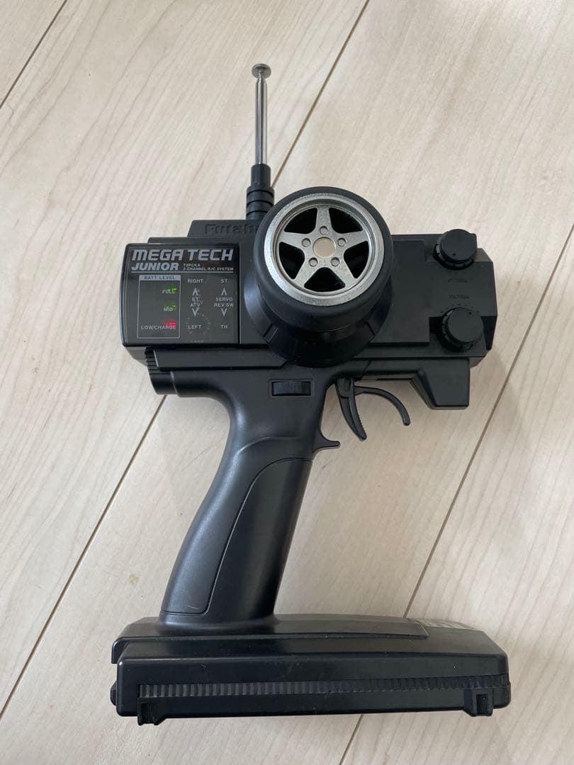 タミヤダートスラッシャーセット（バッテリー、充電器、プロポ、ハイパーモーター付）