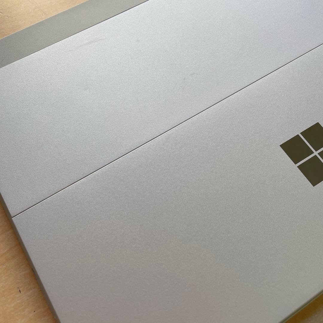 Microsoft Surface Go 128GB Model 1824 美品