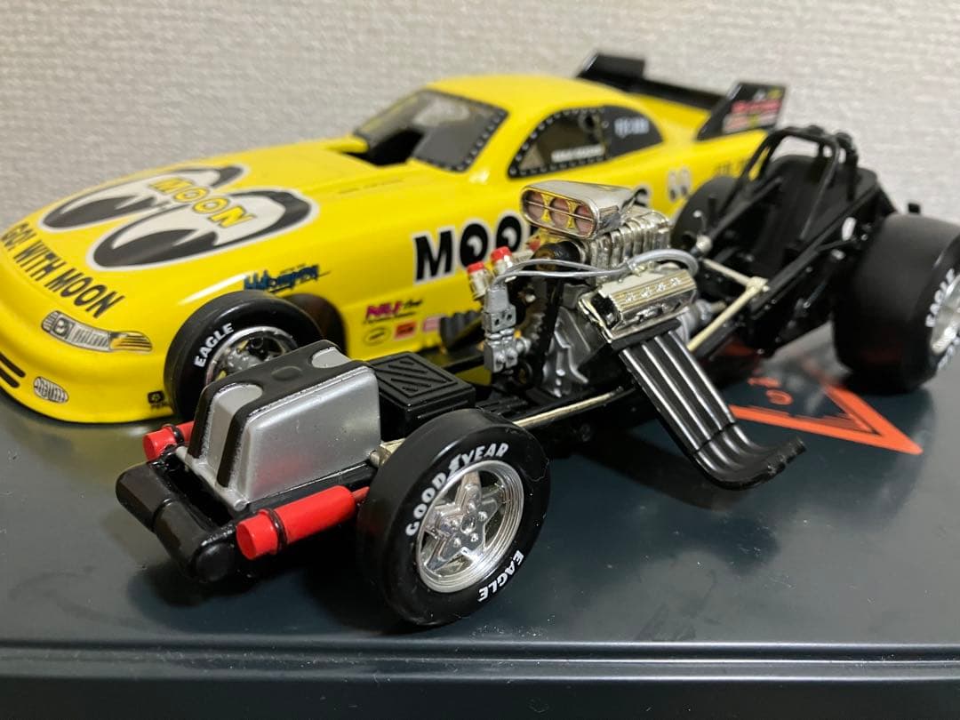 1/24 ドラッグレース ムーンアイmooneyes