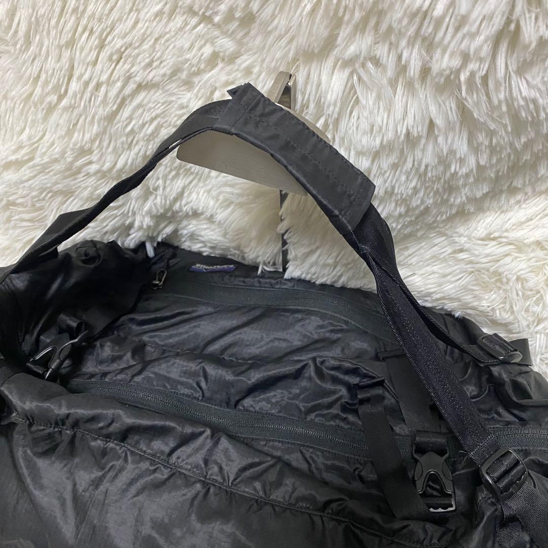廃盤品　パタゴニア　ライトウェイト　トラベル　ダッフル　バック　黒　パッカブル