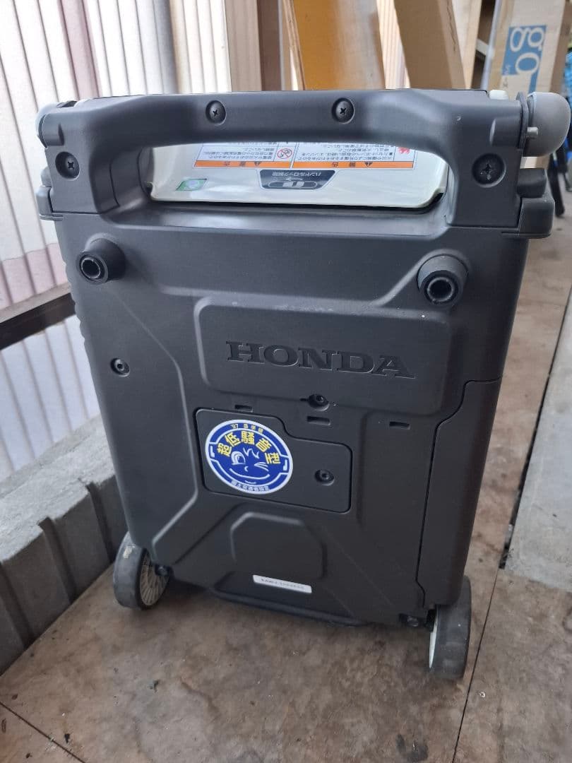 HONDA EU9iGB エネポ　ポータブル発電機