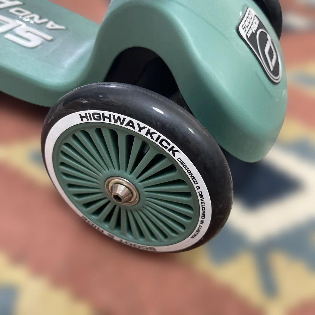 スクートアンドライド ハイウェイキック1 スチール 室内使用 美品