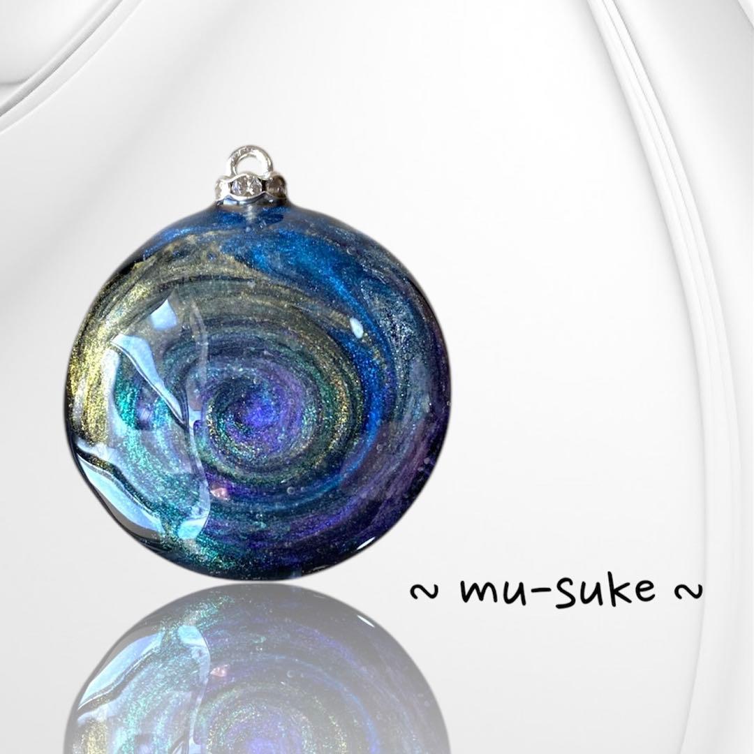 〜ニッキー様〜天然石　レジンネックレス　【トルネード】