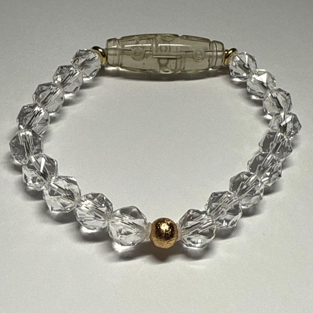 宇宙の叡智と運命の扉を開く｜九眼リビアングラス天珠×ギベオン×水晶ブレスレット