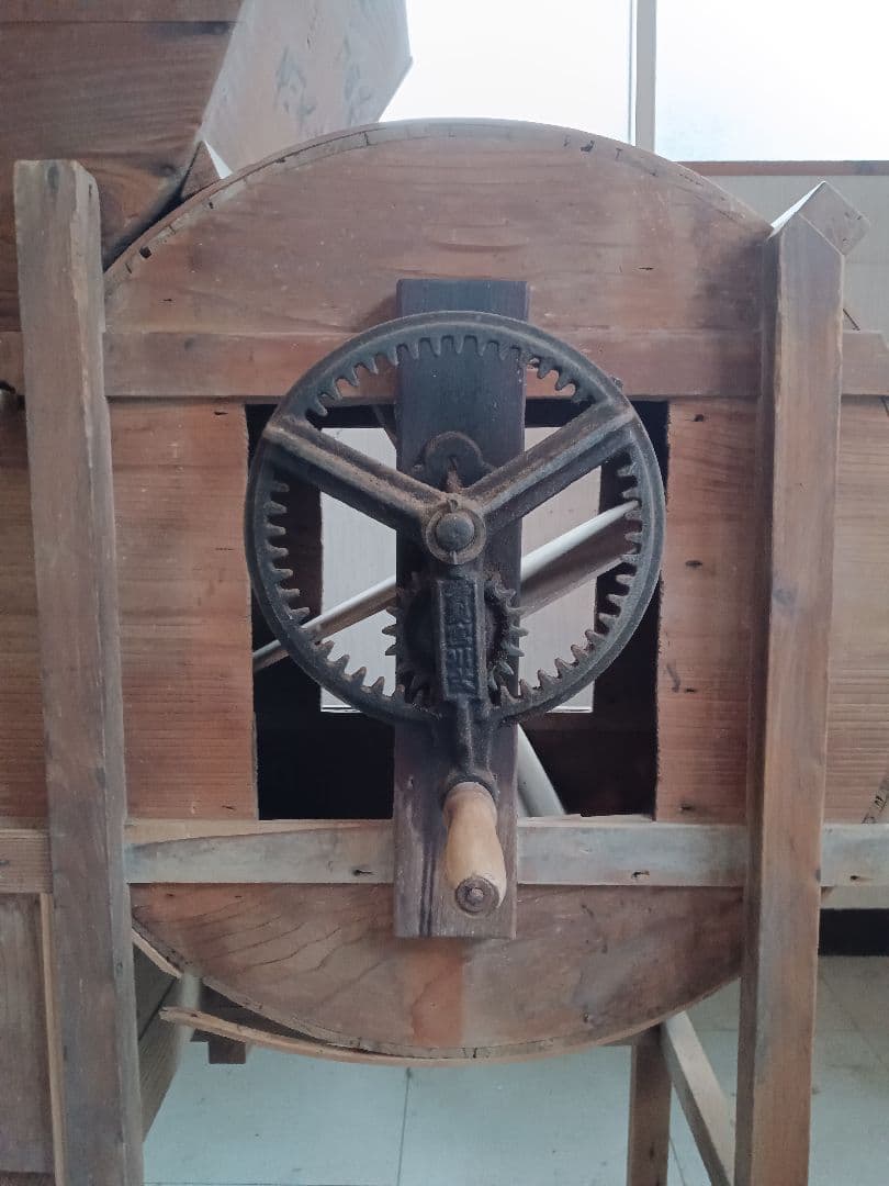 【引取専用】　籾摺機　手回しハンドル式　唐箕　農機具　明治時代　レトロ　古民家
