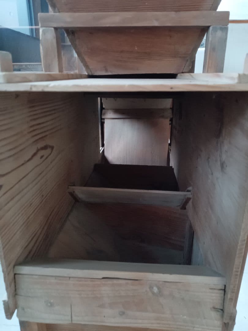 【引取専用】　籾摺機　手回しハンドル式　唐箕　農機具　明治時代　レトロ　古民家