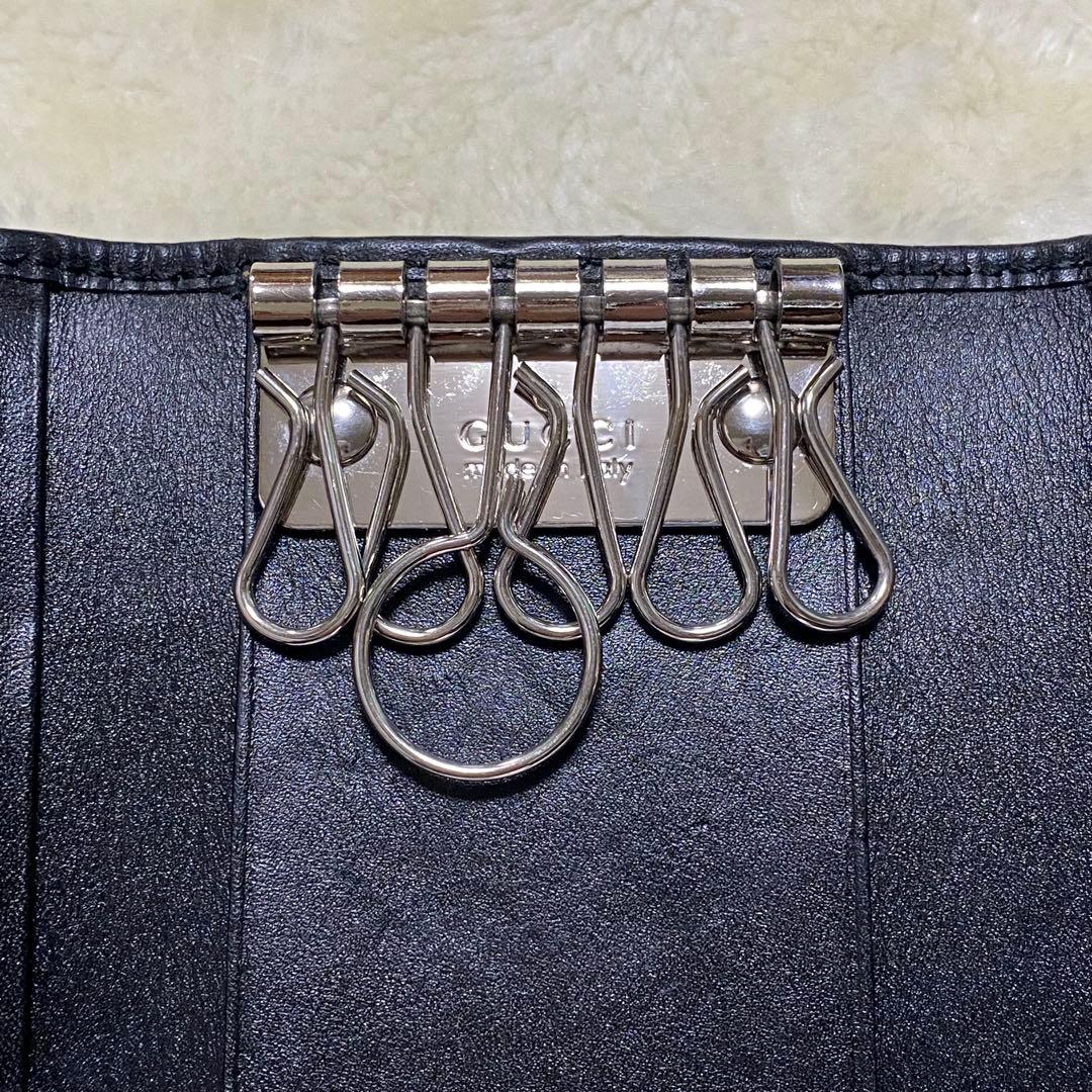 新品級✨グッチ6連キーケースインプリメGGインターロッキング黒レザーシルバー金具