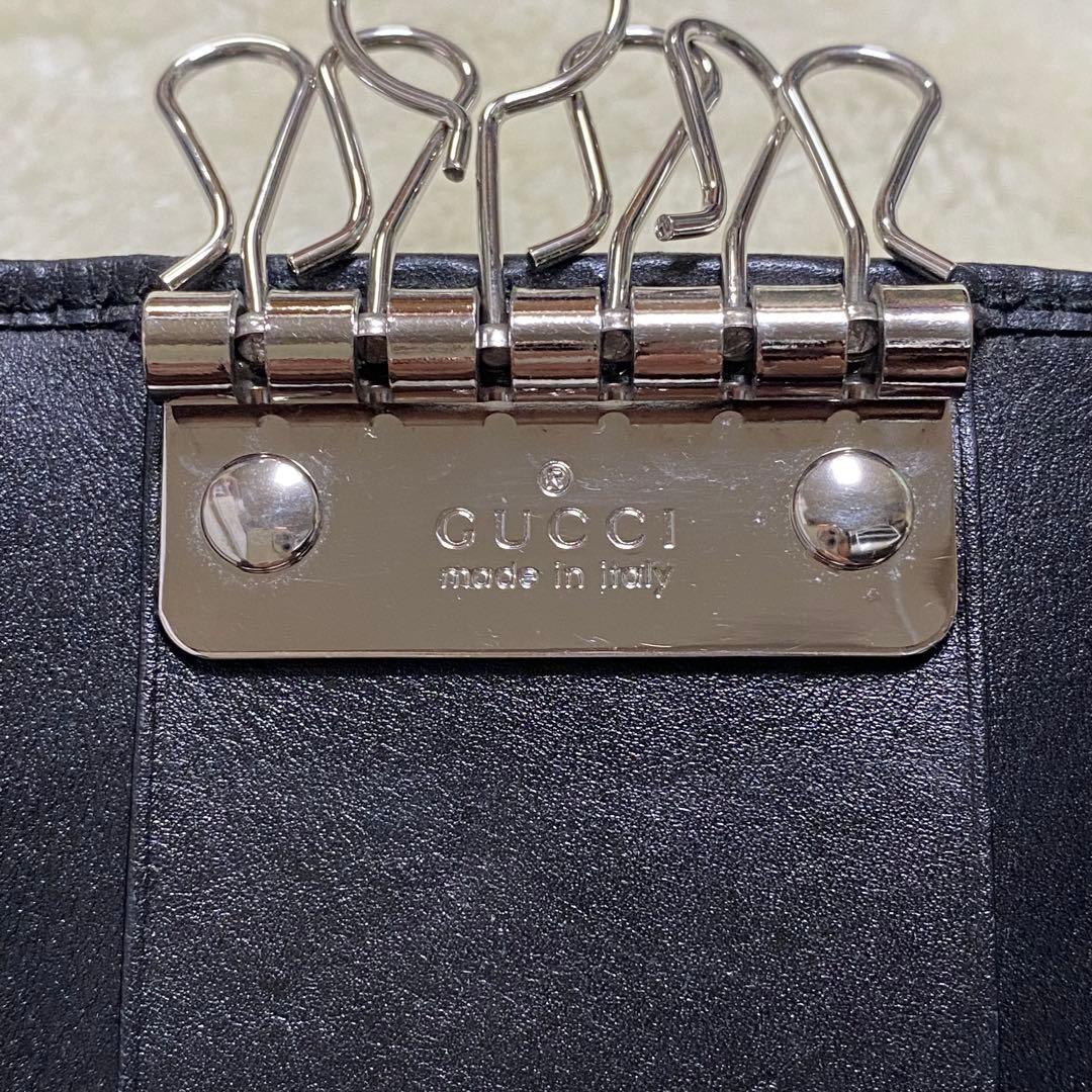 新品級✨グッチ6連キーケースインプリメGGインターロッキング黒レザーシルバー金具