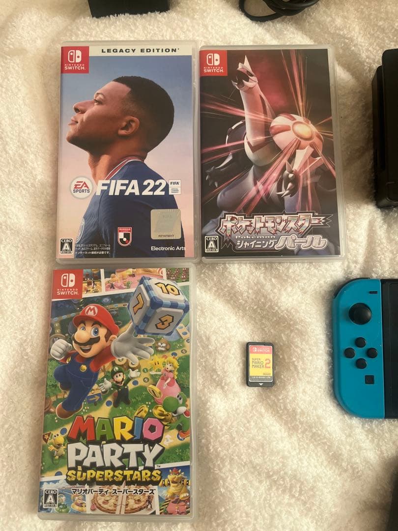 Nintendo Switch 本体 + ソフト4本！