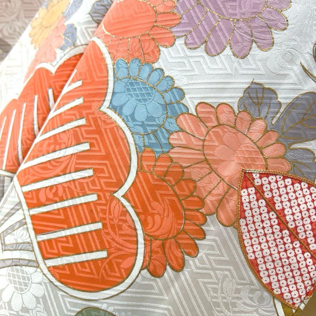 425 振袖フルセット 正絹 オフホワイト 白 金彩 駒刺繍 松竹梅 レトロ