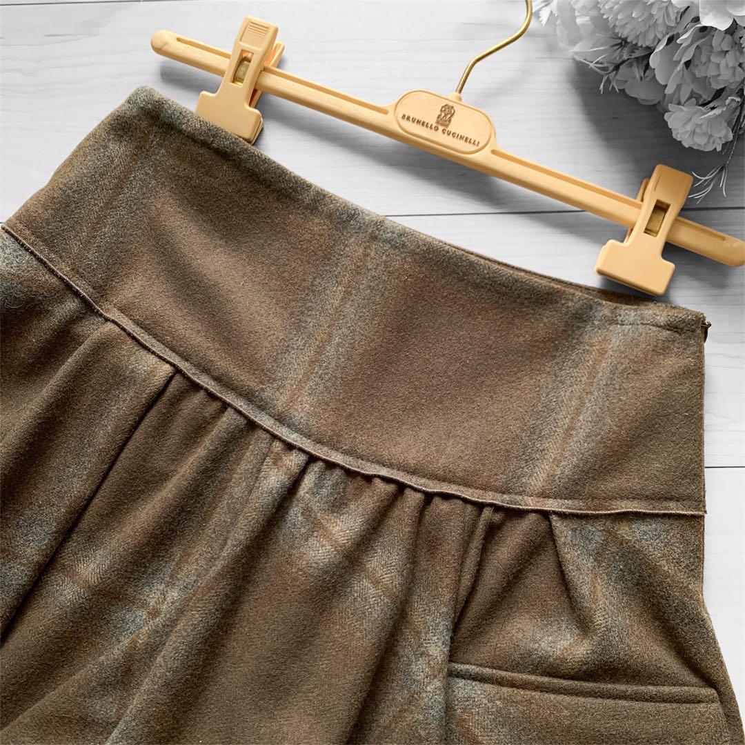 Brunello Cucinelli 厚手 オータムチェックのひざ上フレア