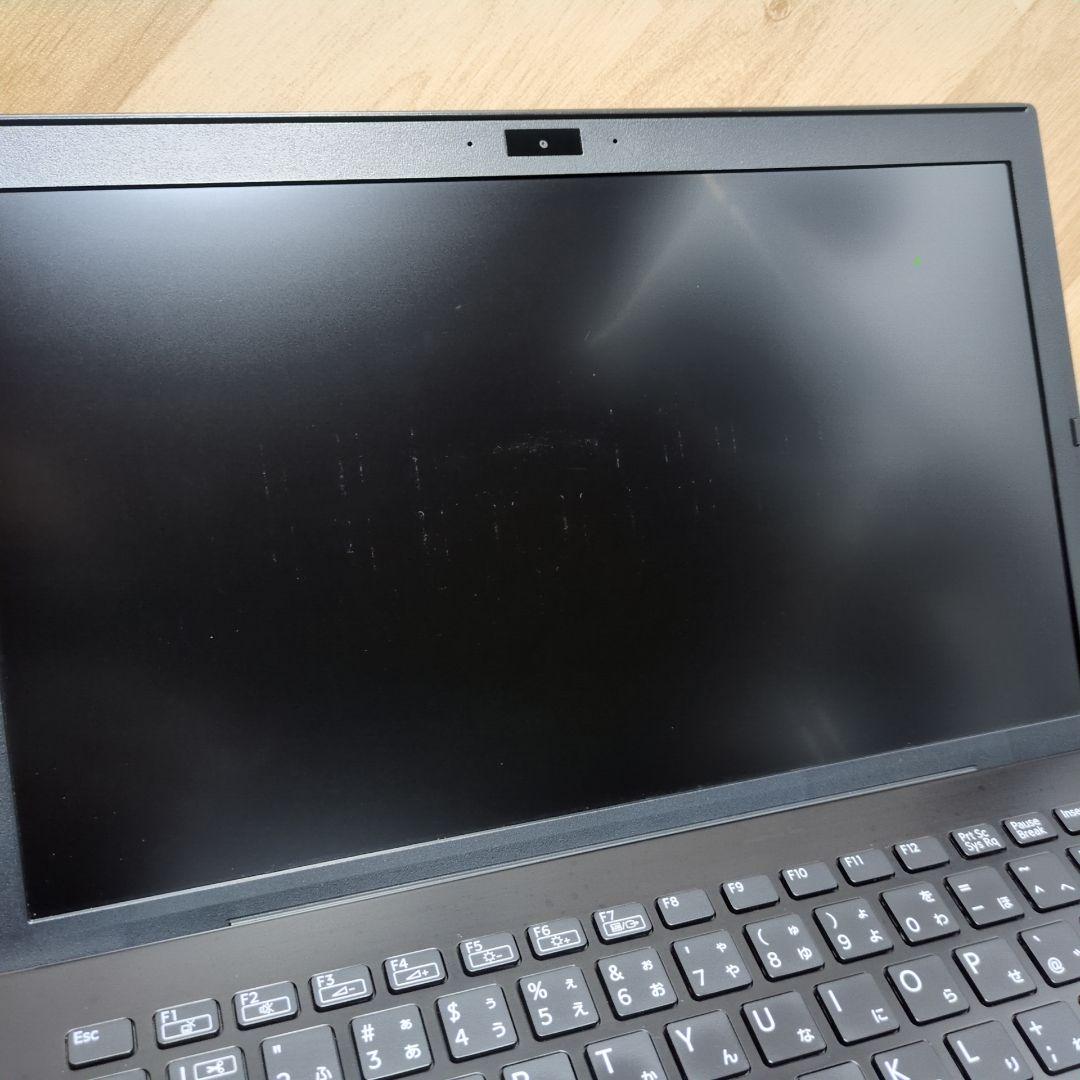 VAIO 第8世代 i5 8GB 256GB 13.3 FHD P020