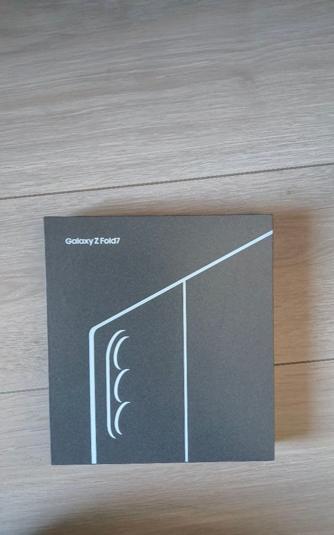 Samsung Galaxy Z Fold7 simフリーモデル　ミント色