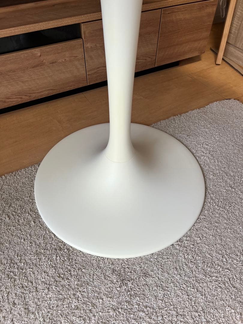 IKEA ドクスタ 丸テーブル 円形