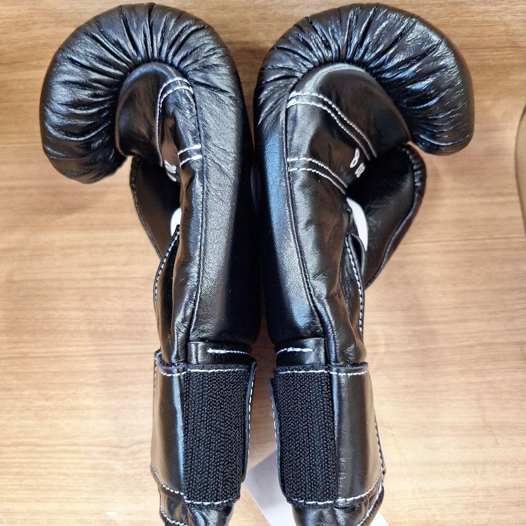 Winning ボクシンググローブ 8oz 新品 未使用 黒