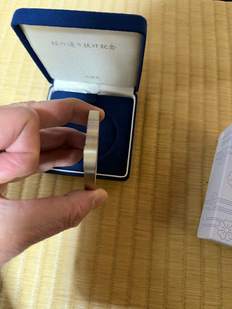 平成17年桜の通り抜け記念銀メダル 造幣局　純銀135g
