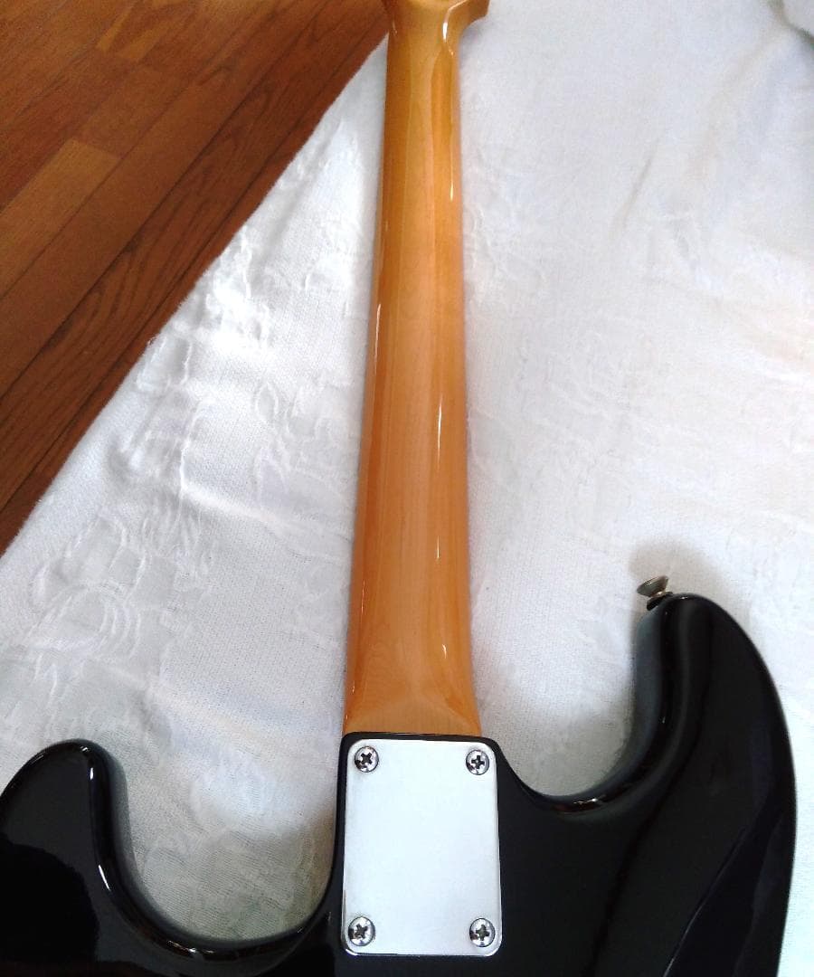 GrassRoots G-SEシリーズストラト（メンテ済・本体のみ）ストラップ付