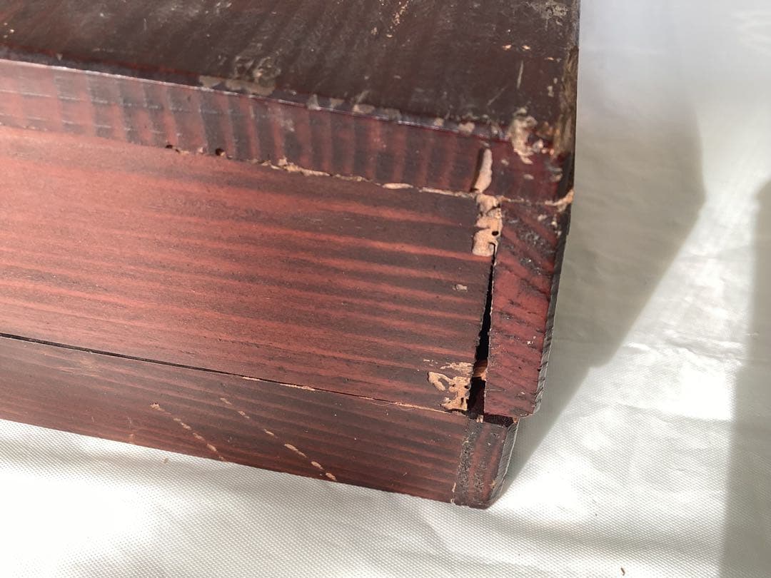 漆塗文箱 五葉松と橘花の金蒔絵　梨子漆塗　硯石・水滴付　硯箱　アンティーク　木箱