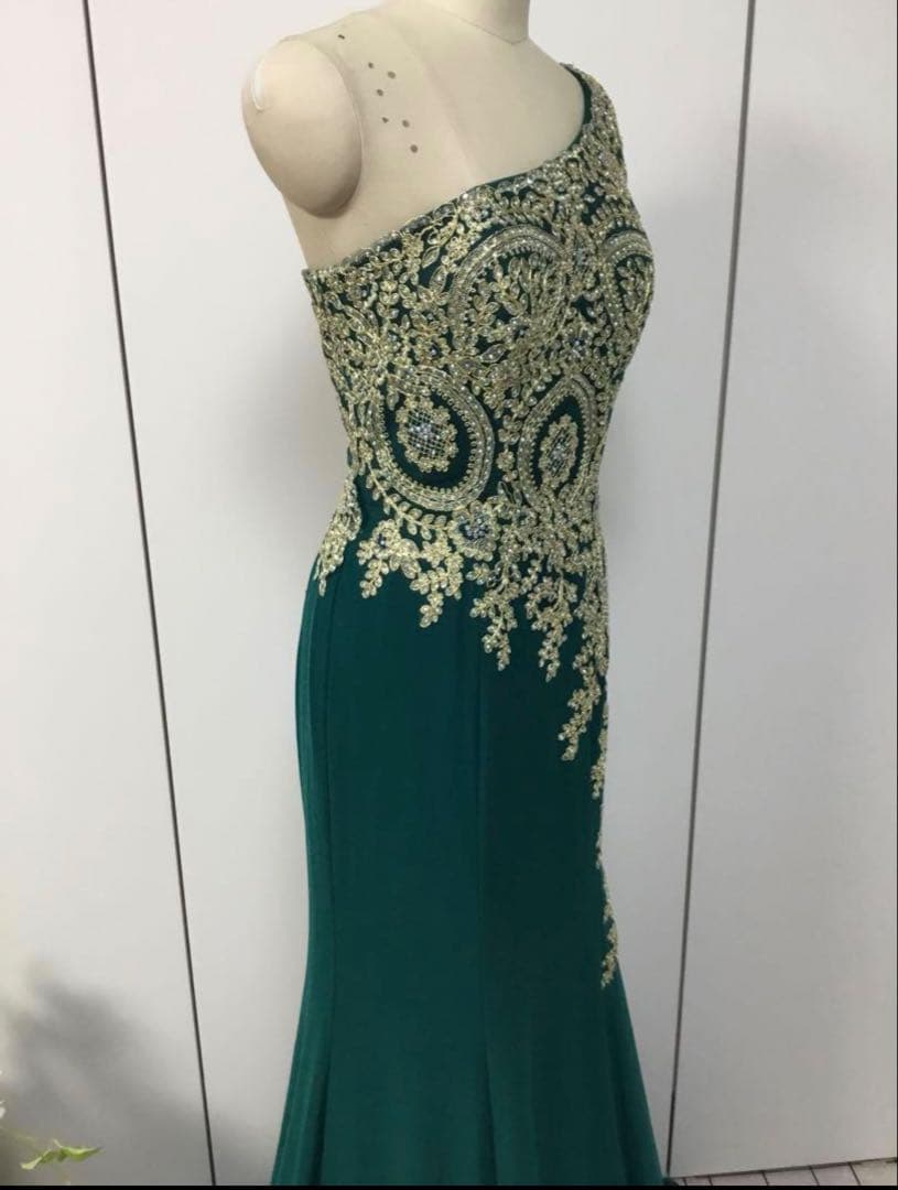 ダークグリーン ワンショルダー パーティードレス