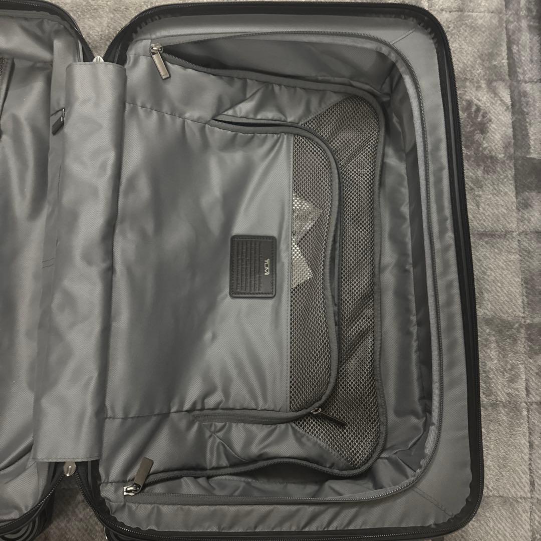 新品未使用　TUMI LATITUDE ドテラ　キャリーケース