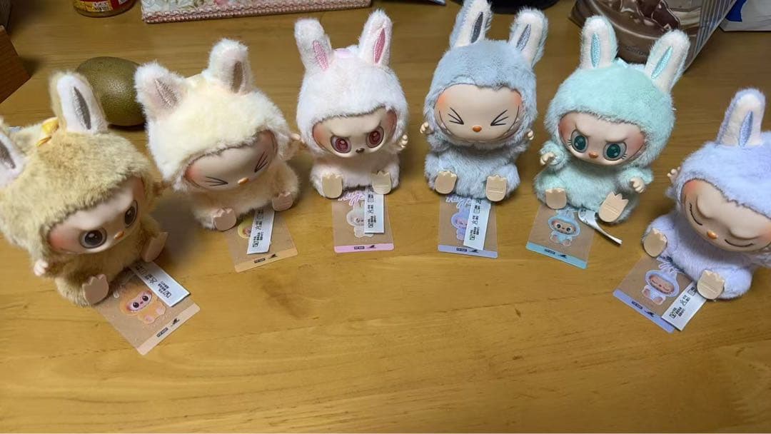 LABUBU うさぎ着ぐるみ ぬいぐるみ7体セット タグ付き