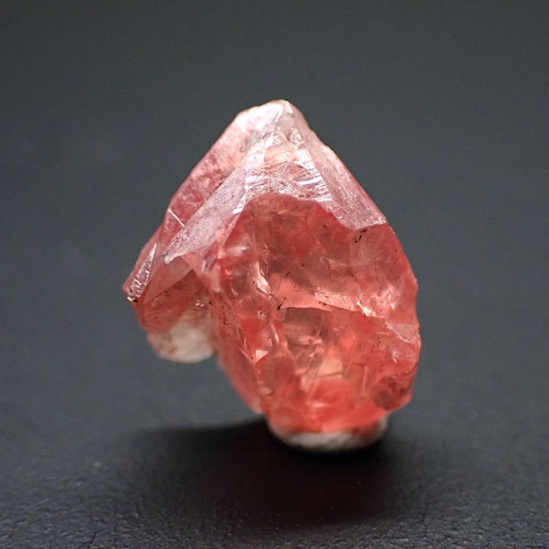 【南アフリカ/ホタゼル産】ロードクロサイト原石