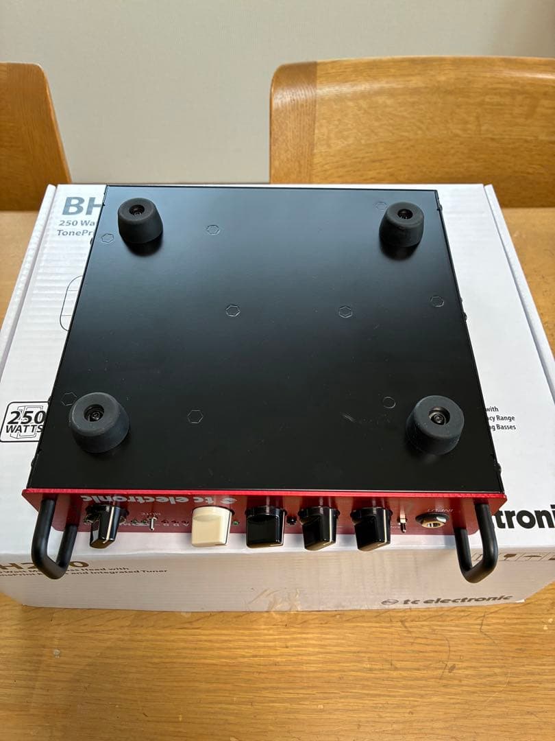 tc electronic ティーシーエレクトロニック BH250 アンプヘッド