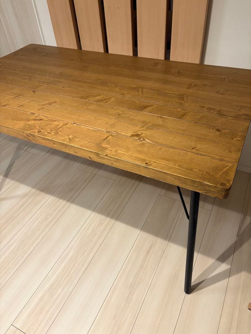 ニトリ 木製ダイニングテーブル アウロス130