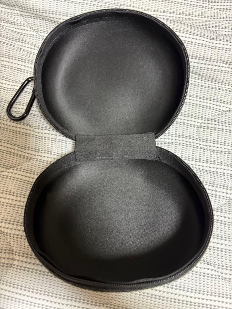 Beats solo pro Red ヘッドホン